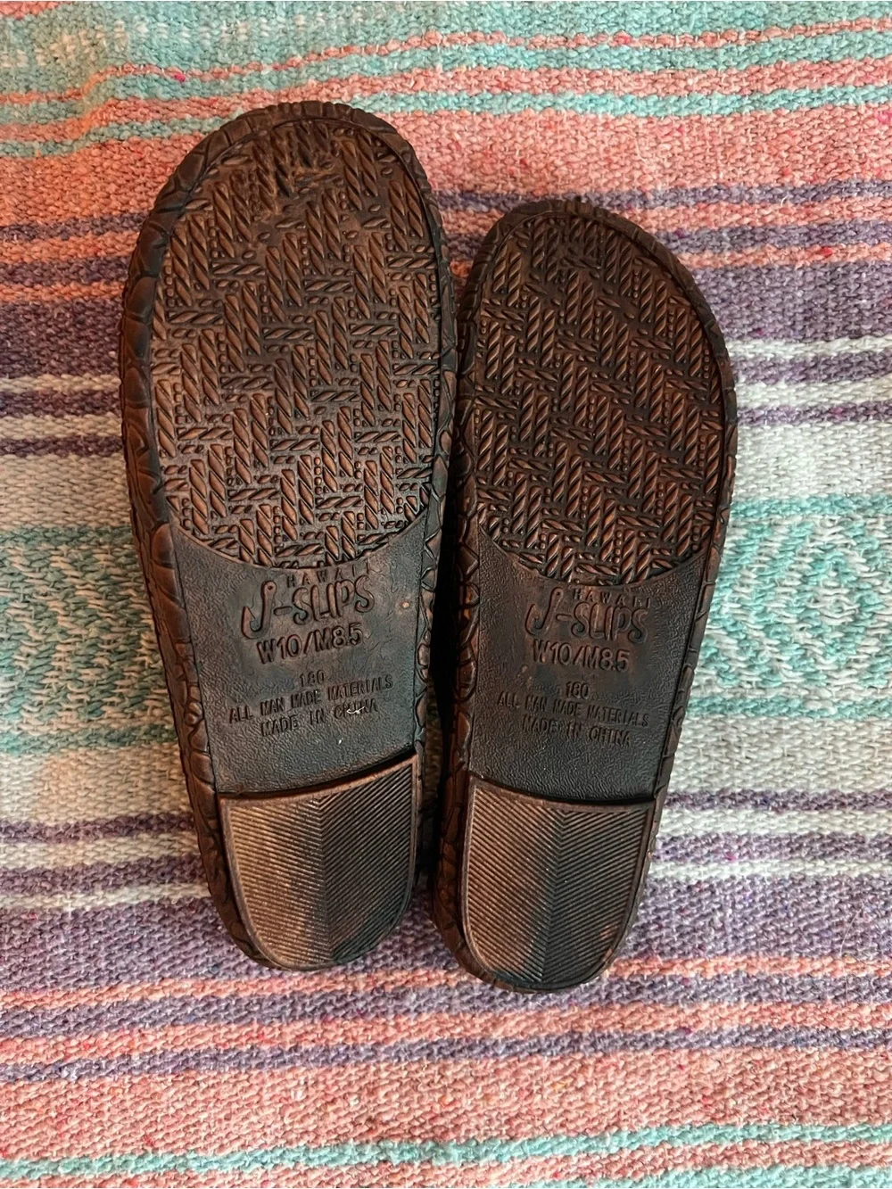 J-slip Hawaiian slides classic brown